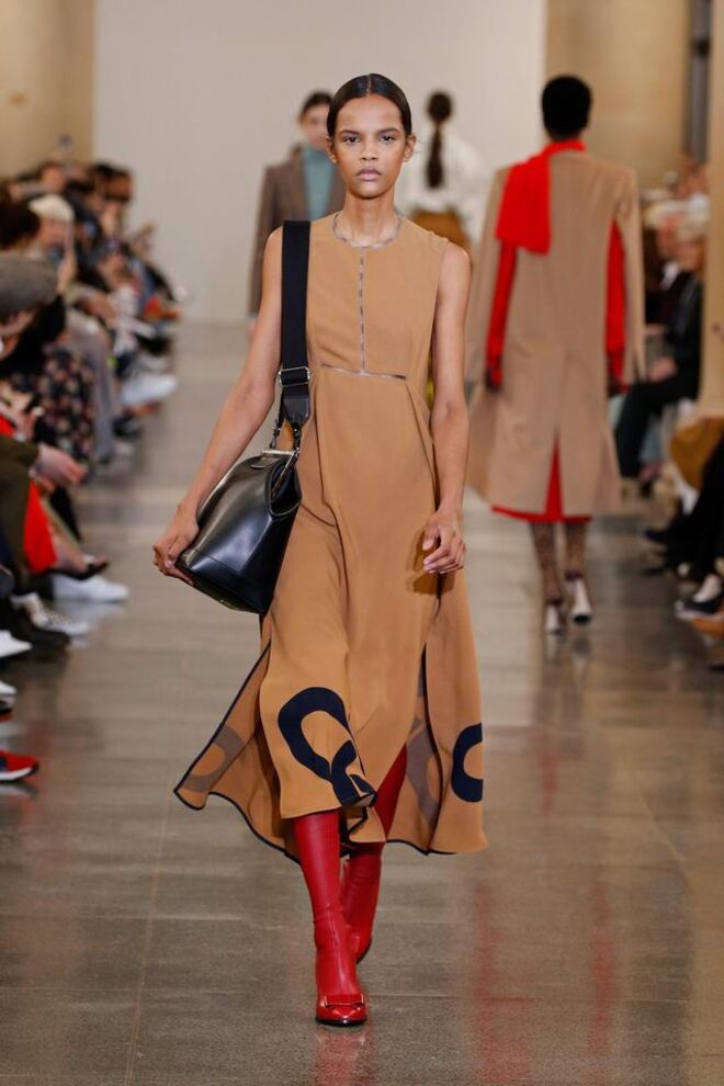 Nova coleção Victoria Beckham outono-inverno 2019