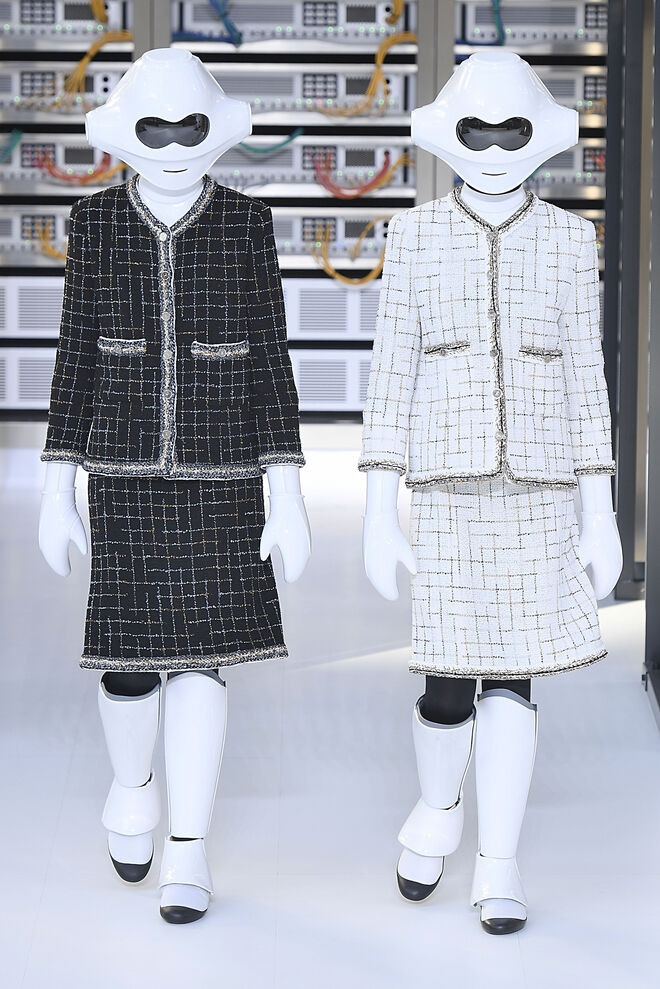 Desfile pronto-a-vestir Chanel primavera-verão 2017 em Paris, a 4 de outubro de 2016
