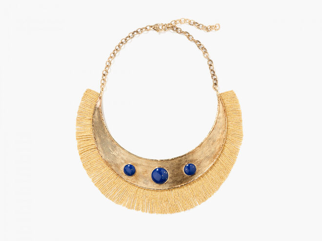Colar, €1028, Aurelie Bidermann