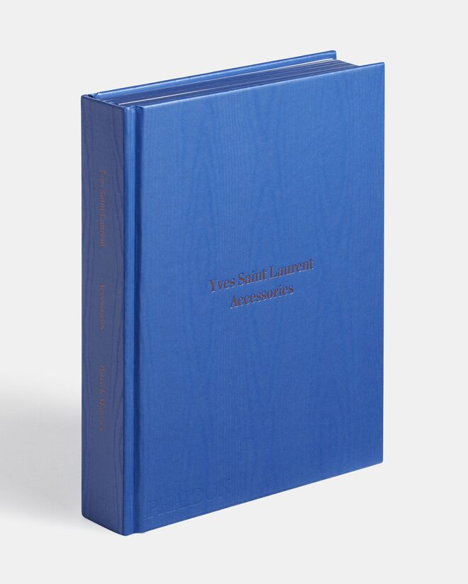 Livro Yves Saint Laurent Accessoires, €35, Phaidon