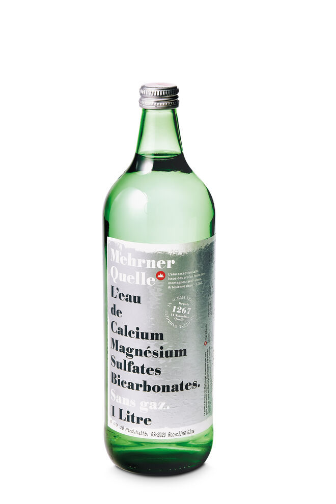 Mehrner Quelle (100 cl, €4), da Áustria. Água natural das montanhas tirolesas, extraída de uma fonte artesiana a mais de 100 metros de profundidade, conferindo-lhe uma enorme riqueza em quatro minerais: magnésio, bicabornatos, sulfatos e cálcio. Engarrafada diretamente na fonte