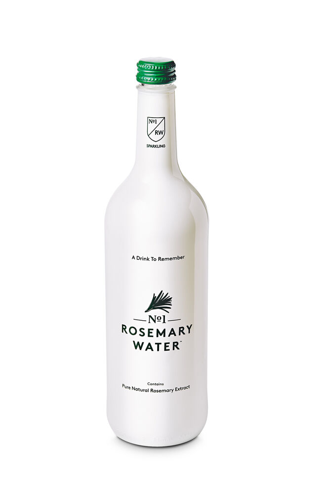 Nº1 Rosemary Water com gás (75 cl €6), da Inglaterra. Com inúmeras propriedades medicinais, como a melhoria da memória ou do sistema circulatório. Sem conservantes, sal ou açúcares