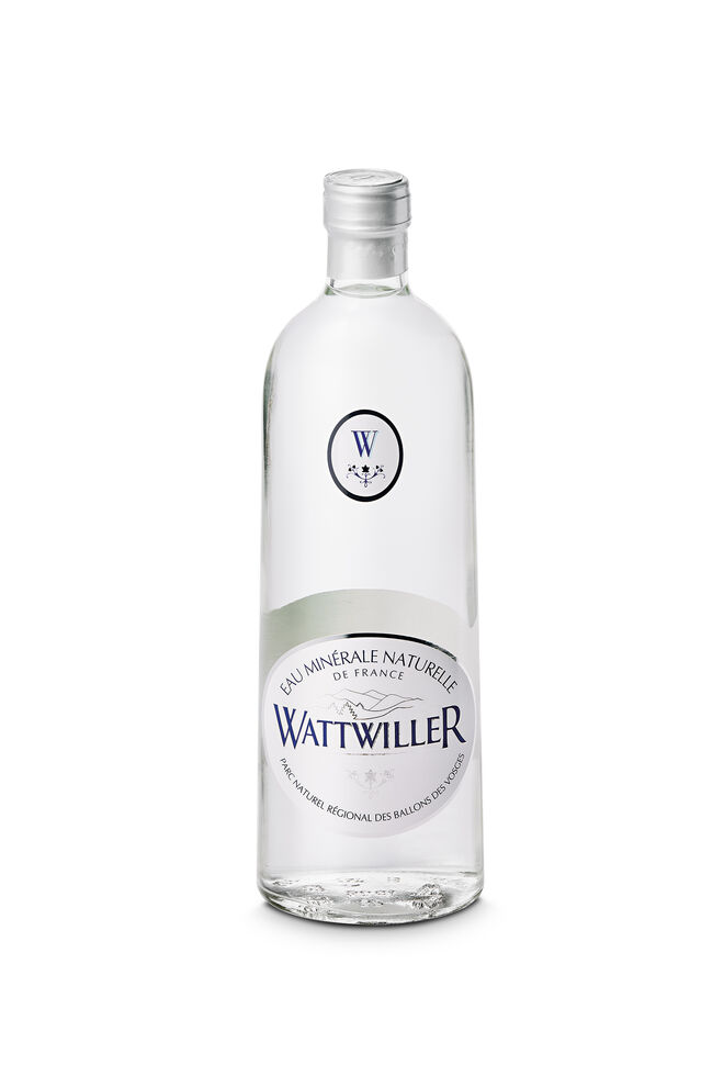 Wattwiller (50 cl €2,75), da França. Originária do Parc Naturel Regional des Ballons des Vosges, uma área montanhosa protegida. De fraca mineralização, adequada para bebés, crianças e grávidas. Não contém traços de nitratos ou amónio