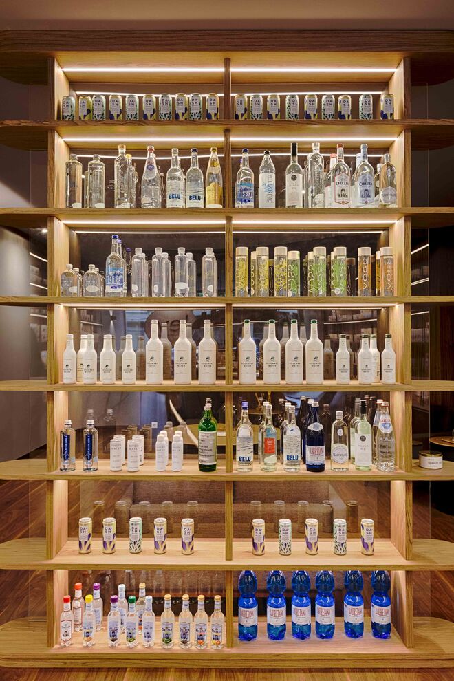 Loja LEV na Av. Miguel Bombarda, em Lisboa 