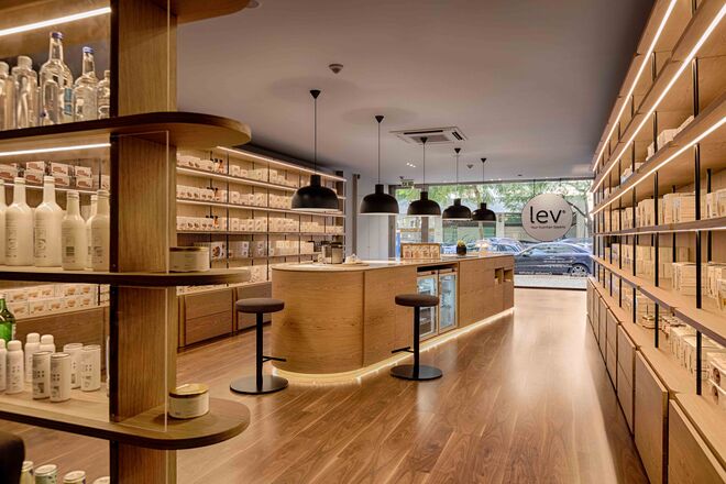 Loja LEV na Av. Miguel Bombarda, em Lisboa 