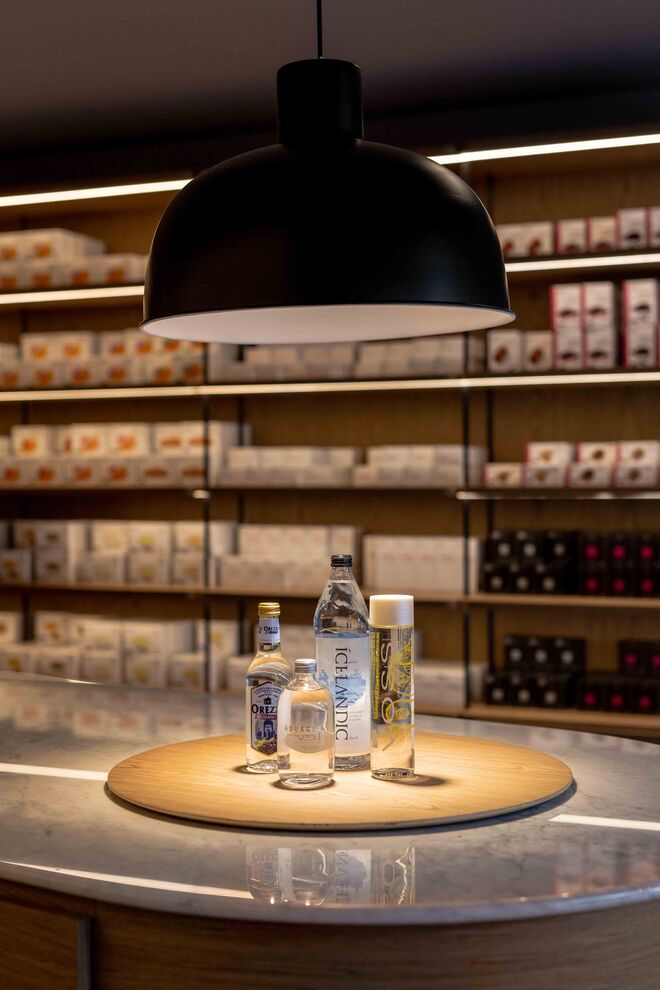 Loja LEV na Av. Miguel Bombarda, em Lisboa 