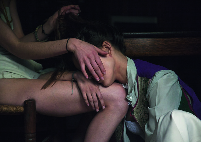 MyTheresa, Fotógrafa Demia Nova