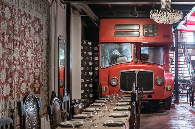 Ir a uma prova de vinho no Beatus a bordo de um autocarro