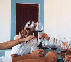 Casa Relvas, a fuga perfeita da cidade para beber um copo de vinho