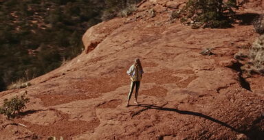 A nova coleção Studio da H&M é uma viagem pelo deserto