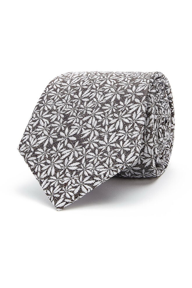 Gravata Classic em Pura Seda, €59,50, Sacoor Brothers