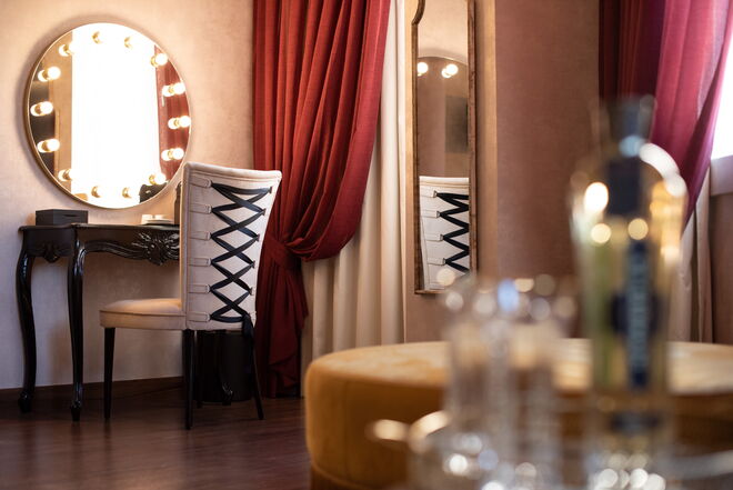 Quarto duplo temático Dressing Room