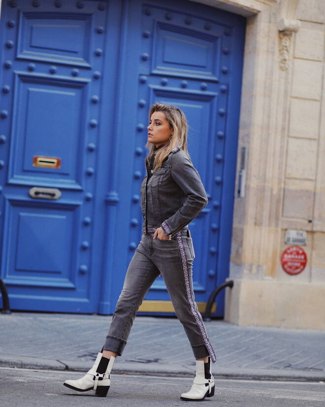 "A sair de Manish Arora para me preparar para a próxima apresentação."