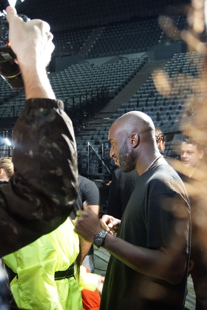 "Backstage com o Virgil Abloh e as suas criações."