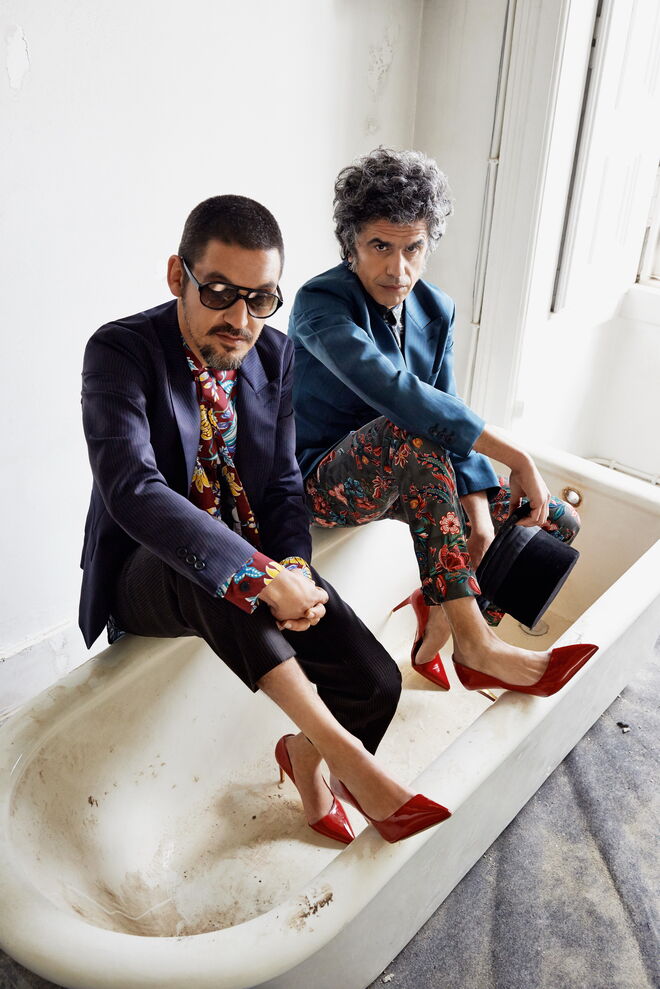 Pedro Gonçalves e Tó Trips, músicos | "O silêncio e o medo são os grandes inimigos das mulheres de quem não ouvimos queixas." "Quando ocupam um lugar de topo, há sempre quem levante dúvidas sobre como o obtiveram"