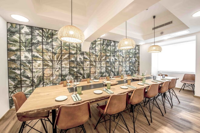 Na Mesa do Chef cabem até 18 pessoas. Fica numa sala mais reservada do restaurante Saraiva’s