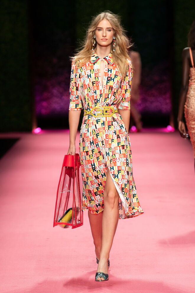 A nova coleção divertida e colorida de Elisabetta Franchi