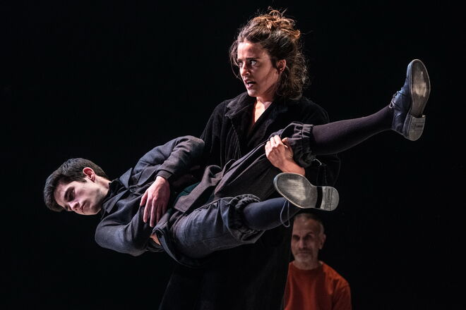 Ver o espectáculo Drama, de Victor Hugo Pontes 