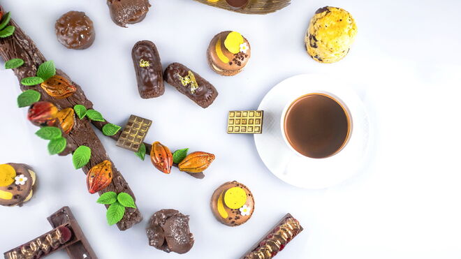 Tomar chá e comer chocolates no Ritz Four Seasons 