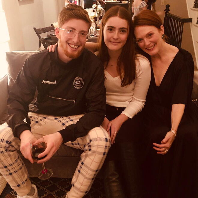 Julianne Moore foi mãe aos 41 anos