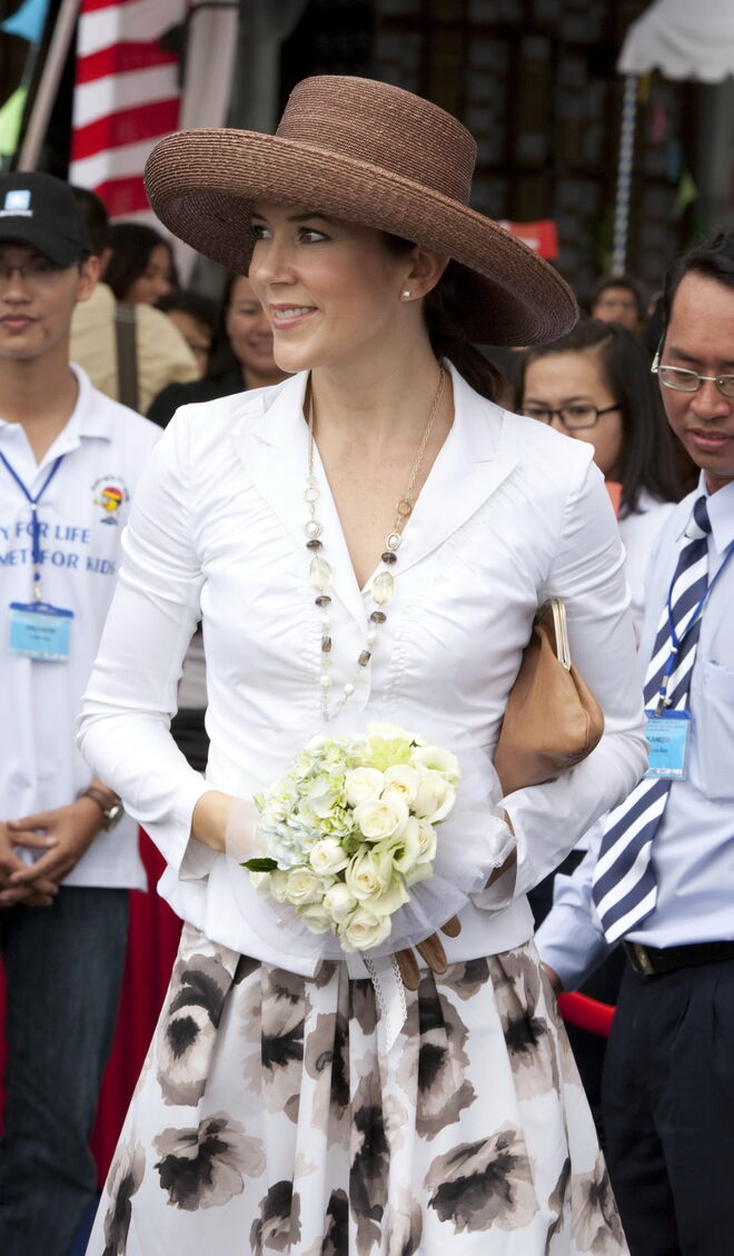 Mary Elizabeth Donaldson casou com o príncipe Frederico da Dinamarca, em 2004.