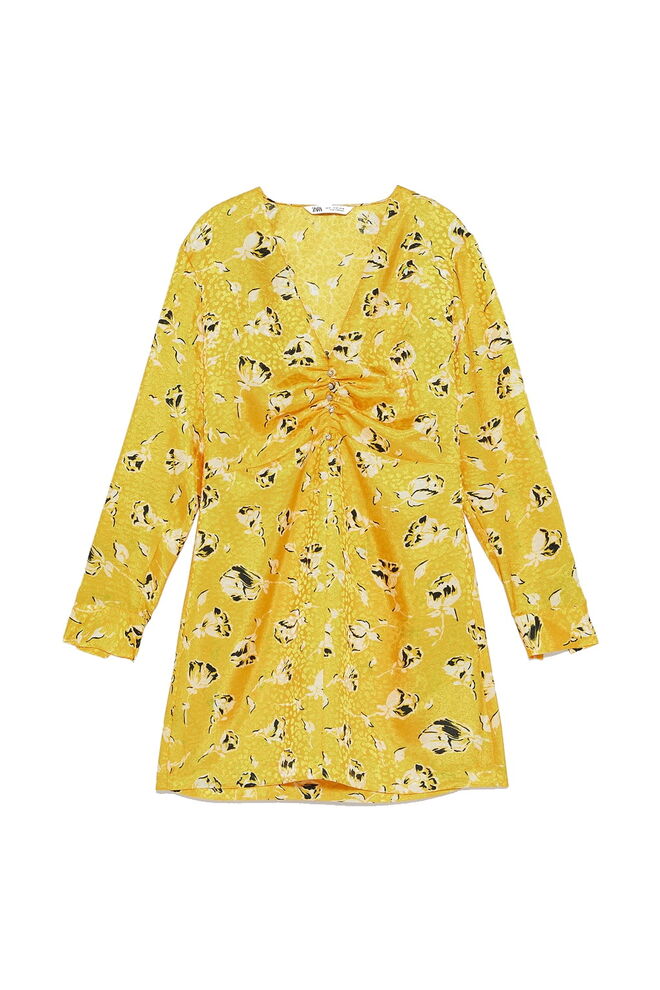 Vestido, €17,99, Zara