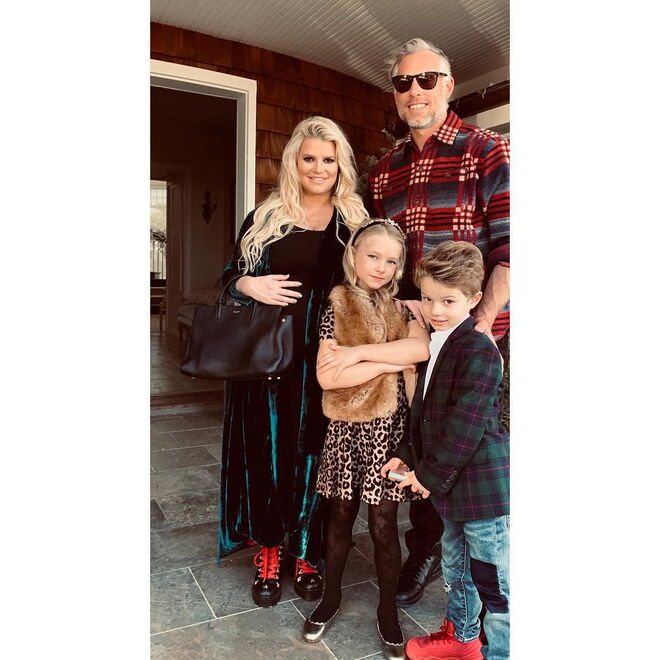 Ace Knute, Birdie Mae Johnson e Maxwell Drew | Pais: Jessica Simpson e Eric Johnson