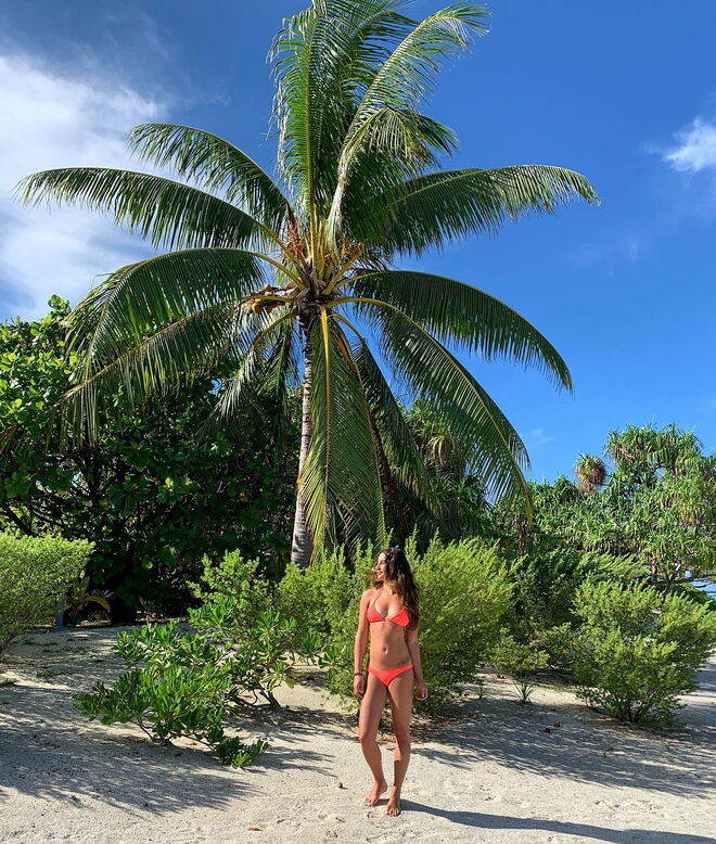 Lea Michele rumou a um destino tropical para a sua lua de mel