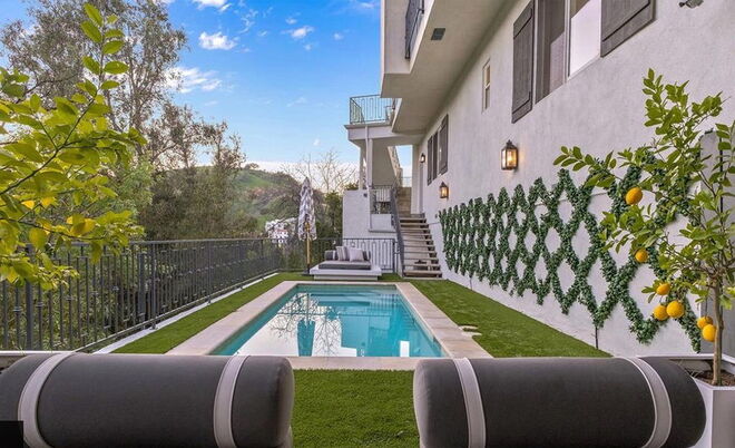 Mansão de férias de Lucy Hale na Califórnia.