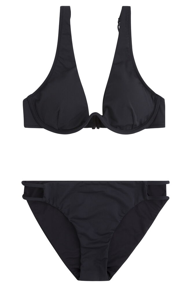 A nova coleção da Oysho beaachwear