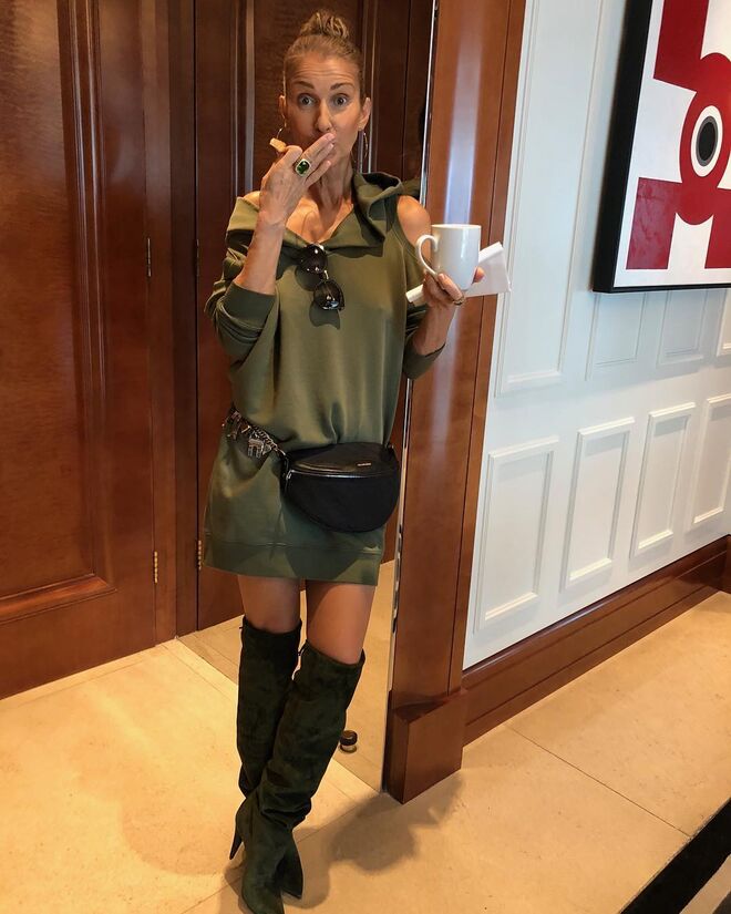 Céline Dion em Gucci e Balenciaga