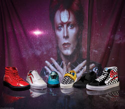 Há uma nova coleção da Vans inspirada em David Bowie 