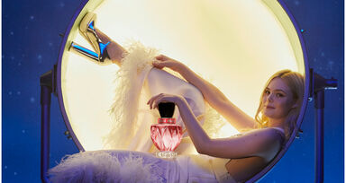 Elle Fanning é a cara do novo perfume da Miu Miu