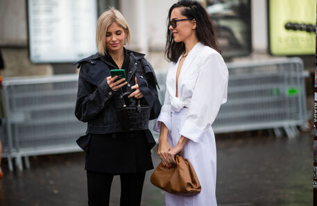 30 formas de usar uma camisa branca