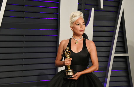 Descubra as estrelas com quem partilha o signo