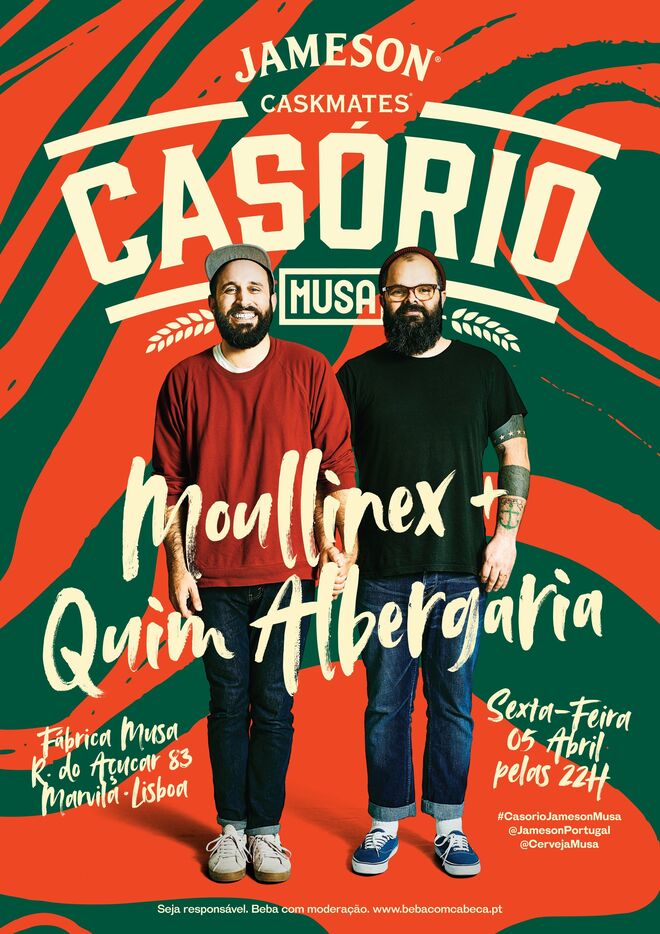 Beber uma cerveja e ouvir música na Musa