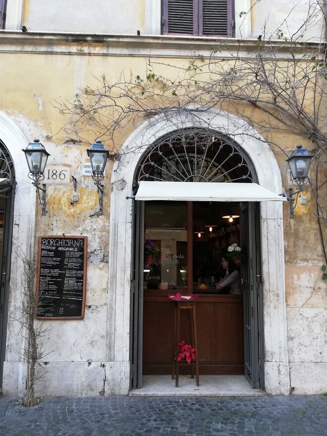 O restaurante Borghiciana Pastificio Artigianale, próximo ao Vaticano