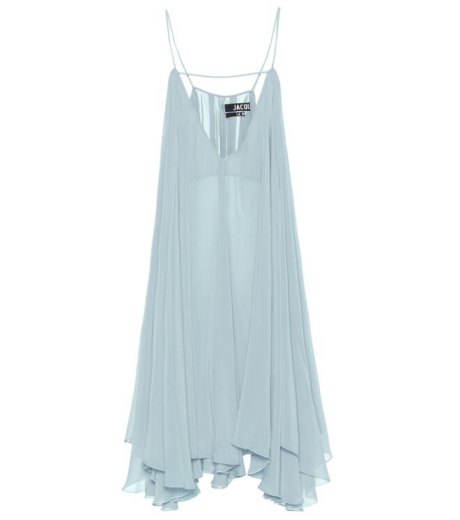 Vestido, €645, Jacquemus, em www.net-a-porter.com