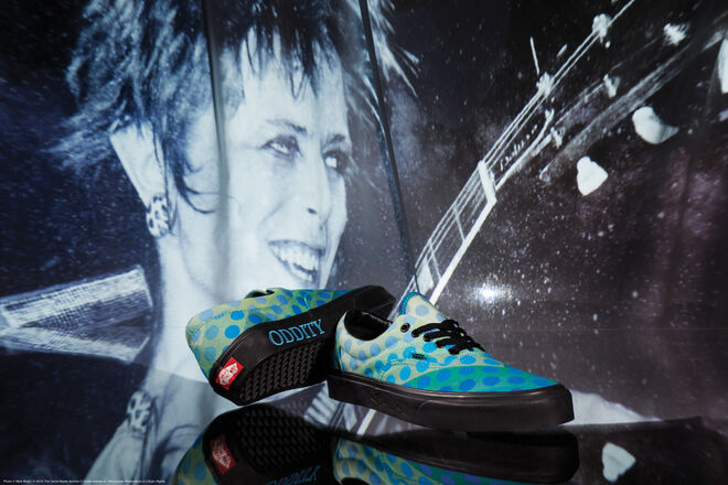 Coleção Vans x David Bowie