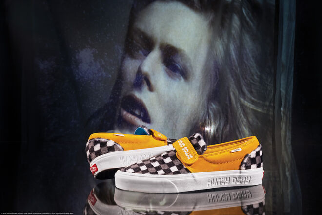 Coleção Vans x David Bowie