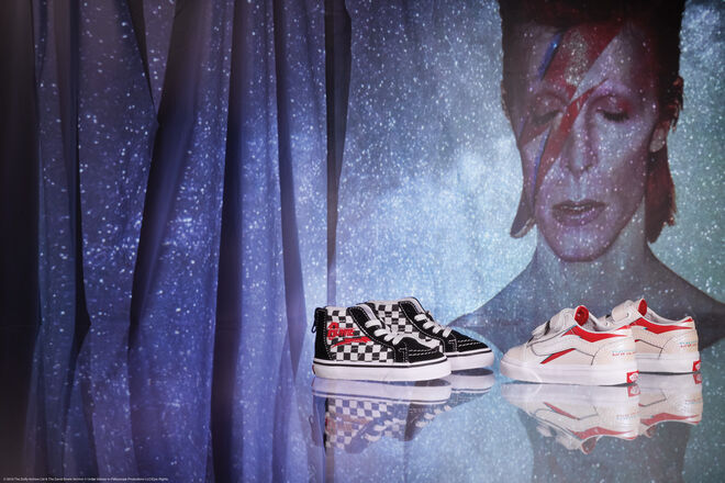 Coleção Vans x David Bowie