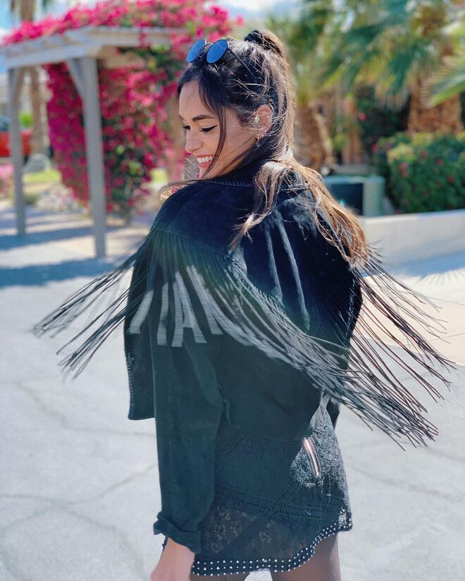 FRANJAS | Gizele Oliveira