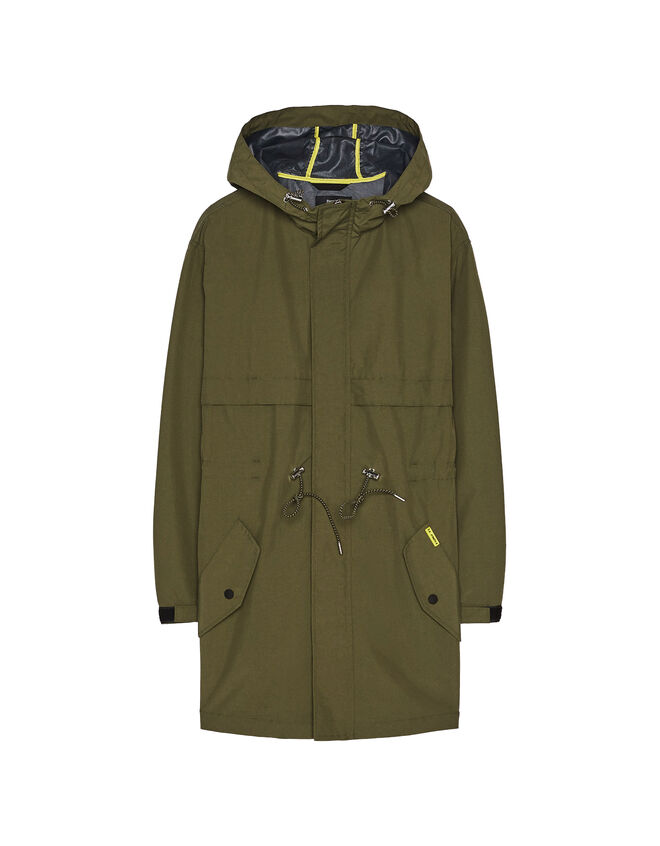 PARKAS | Impermeável, €35,99, Bershka