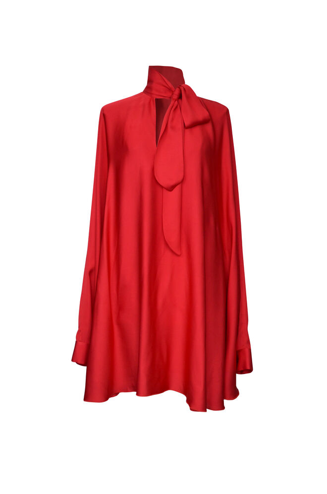 Vestido, €312, Luis Carvalho