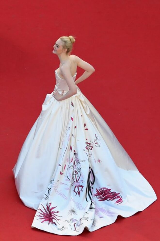 Elle Fanning, Vivienne Westwood, Cannes 2017