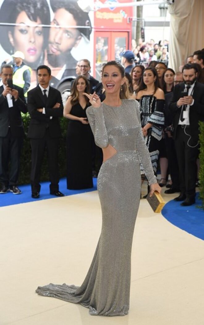  Gisele Bündchen em Stella McCartney, 2017