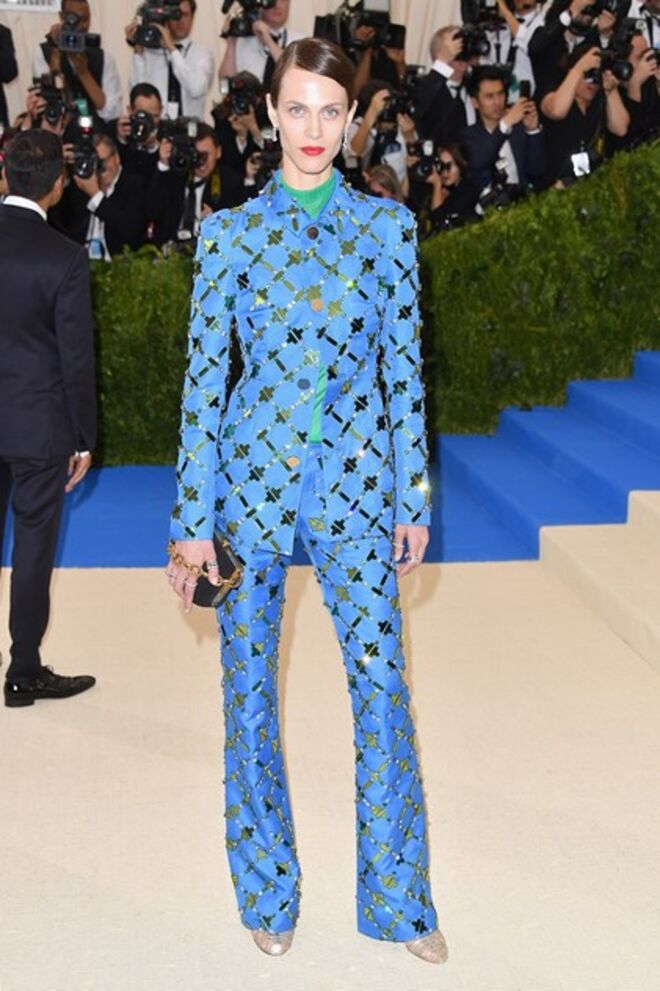 Aymeline Valade em Marni no Met Gala 2017