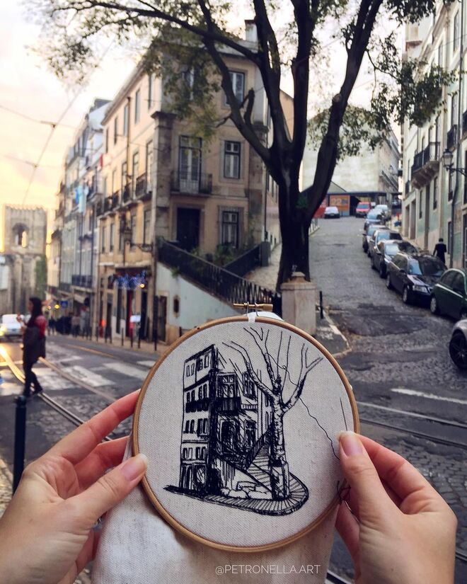 Um bordado de Alfama, em Lisboa