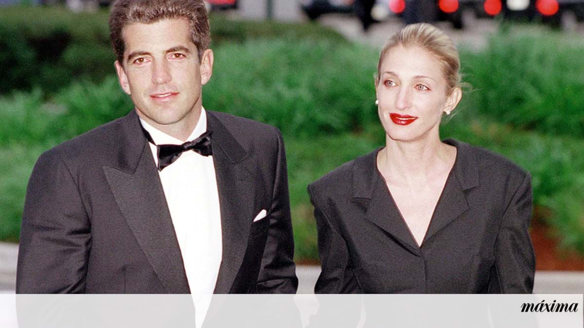 John F Kennedy Jr E Carolyn Bessette 20 Anos Depois Celebridades Máxima