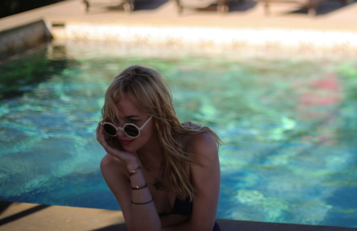 Dakota Johnson em 'Mergulho Profundo' (2015), de Luca Guadagnino